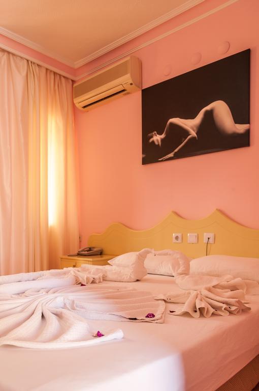 Lanova Hotel เกเมร์ ภายนอก รูปภาพ